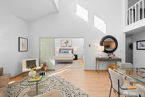 apt-404-1700 Gough St, San Francisco, CA, 94109-4454 | Card Image