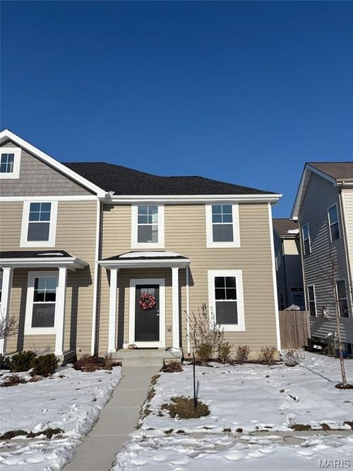 7119 Trainor Pl, Saint Louis, MO, 63116-3057 | Card Image