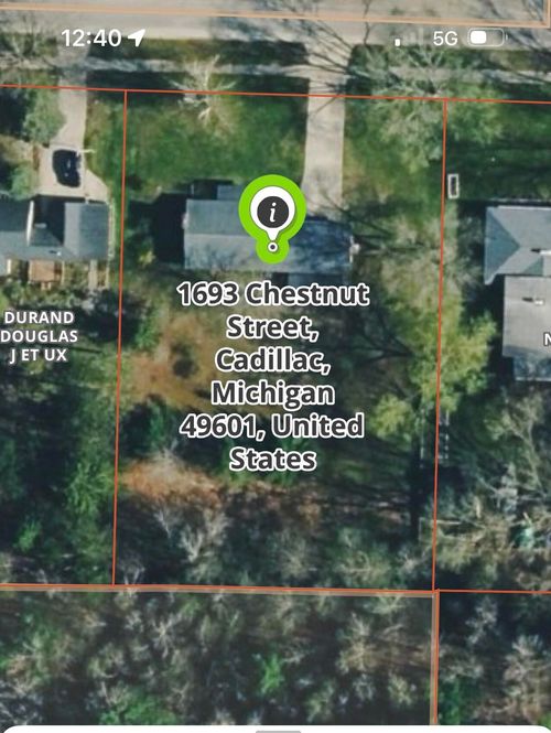 1693 Chestnut St, Cadillac, MI, 49601-1619 | Card Image