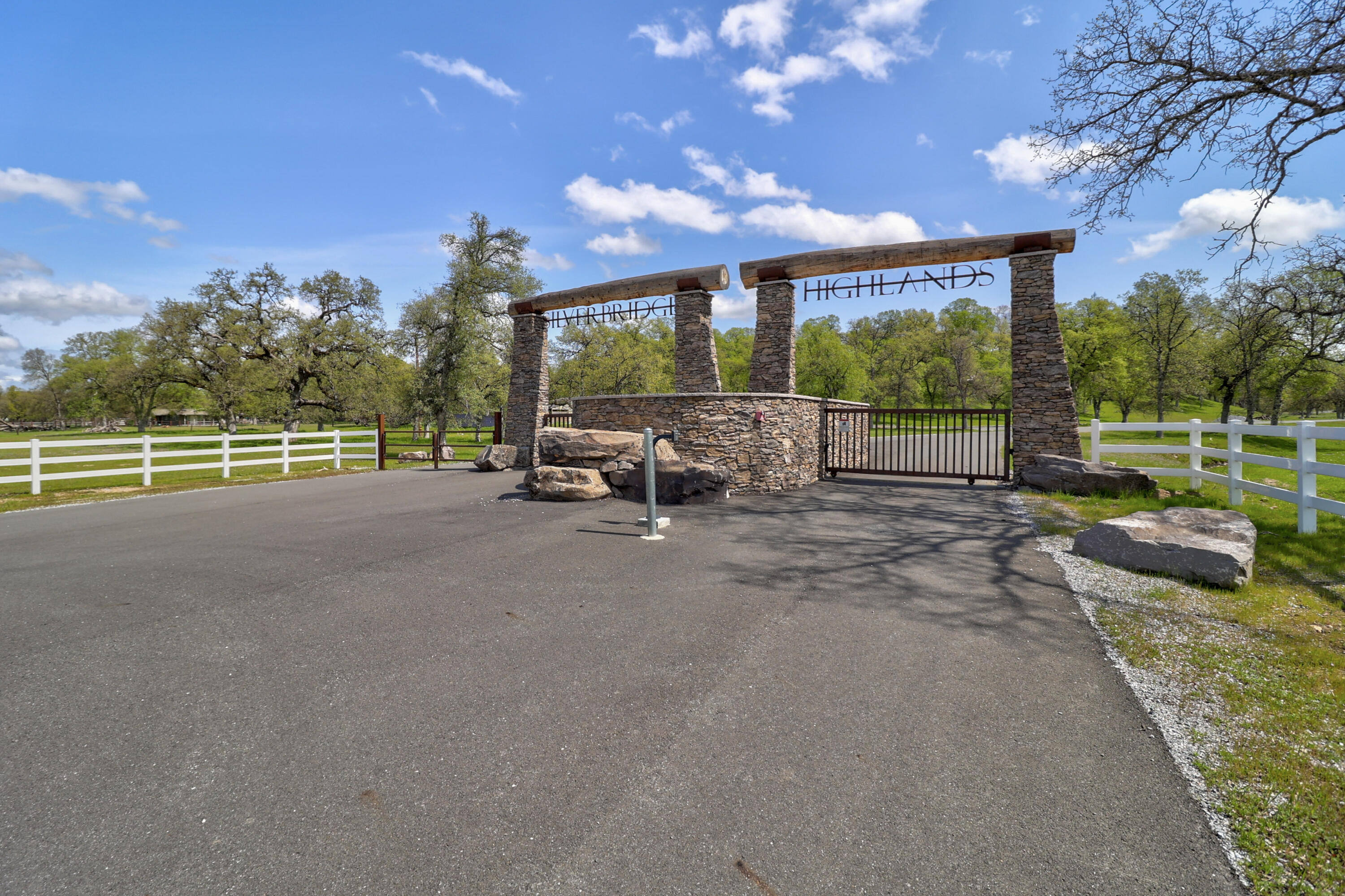 Land in Palo Cedro 3
