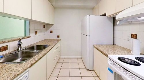 204-2668 Ash Street, Vancouver, BC, V5Z4K4 | Card Image