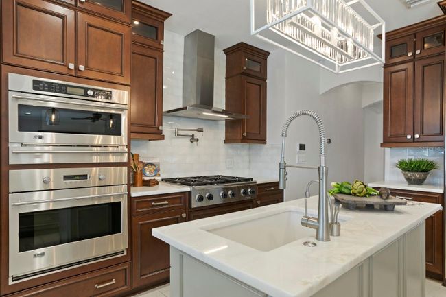 3110 Bayshore Blvd Ne, House other with 6 bedrooms, 6 bathrooms and null parking in ST PETERSBURG FL | Image 18