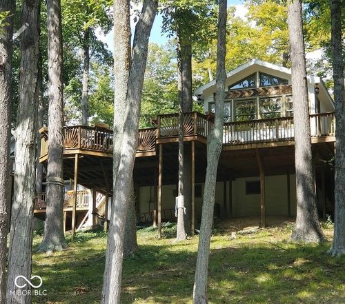 5264 N Macadam Dr, Poland, IN, 47868-7456 | Card Image