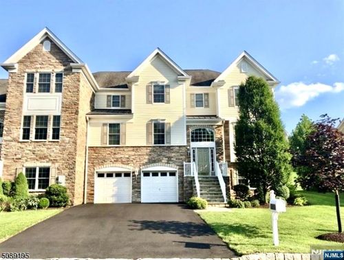 19 Luth Ter, West Orange, NJ, 07052-6607 | Card Image