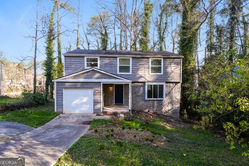5200 Martins Crossing Rd, Stone Mountain, GA, 30088-1709 | Card Image