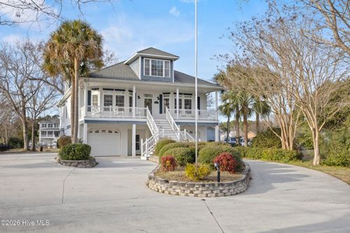 1031 Mallard Bay Rd, Hampstead, NC, 28443-2587 | Card Image