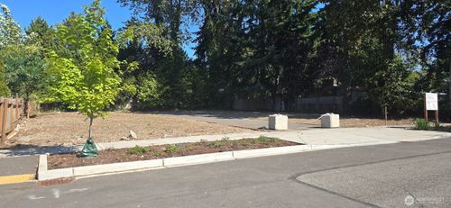 10814 Se 173rd St, Renton, WA, 98055-5906 | Card Image