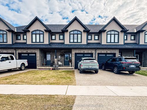 6 Spring Crest Way, Thorold, ON, L2V0J8 | Card Image