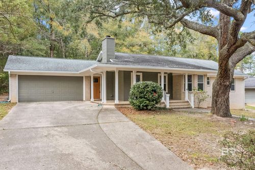 9 Pope Ct, Fairhope, AL, 36532-1435 | Card Image