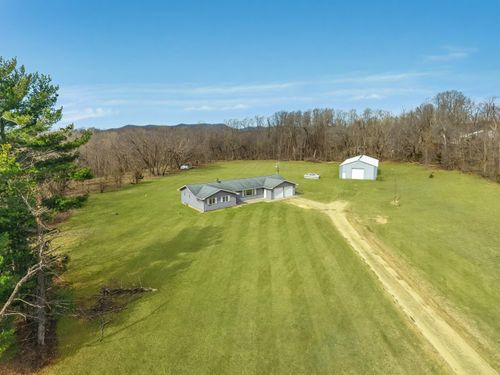 N8751 Us Highway 53, Holmen, WI, 54636-9293 | Card Image