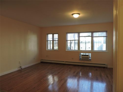 1031 Halsey St, Brooklyn, NY, 11207-2283 | Card Image