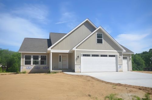 237 Markus Glen Dr, Plainwell, MI, 49080-9557 | Card Image