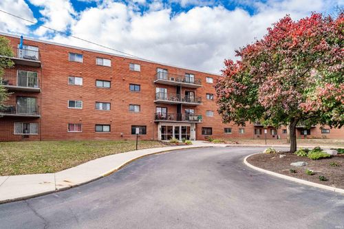apt-305-2937 Westbrook Dr, Fort Wayne, IN, 46805-2035 | Card Image