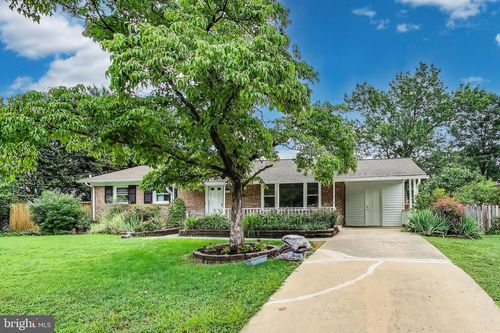 8603 Victory Ln, POTOMAC, MD, 20854-3566 | Card Image