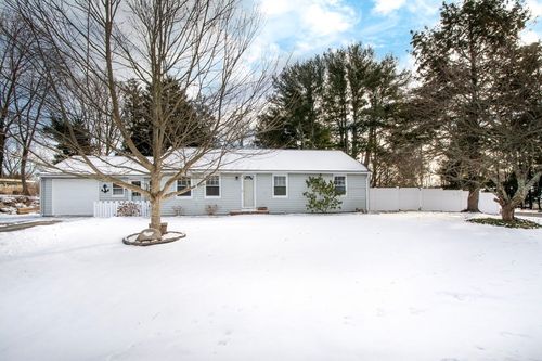 1 Chestnut St, Kingston, MA, 02364-1509 | Card Image