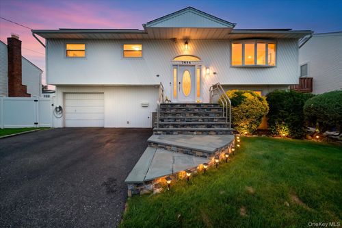 3684 Oceanside Rd E, Oceanside, NY, 11572-5963 | Card Image