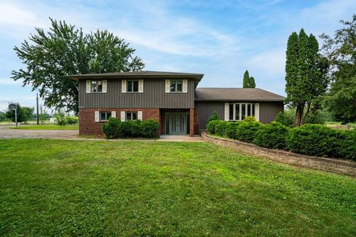 518 E Chippewa St, CADOTT, WI, 54727-9346 | Card Image