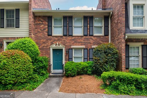 7 Queen Victoria Pl Ne, Atlanta, GA, 30342-3751 | Card Image