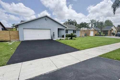 0-13758 Sw 283rd Terrace, Homestead, FL, 33033 | Card Image
