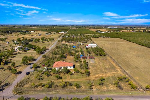 6581 Wisconsin Ave, Arbuckle, CA, 95912-9729 | Card Image