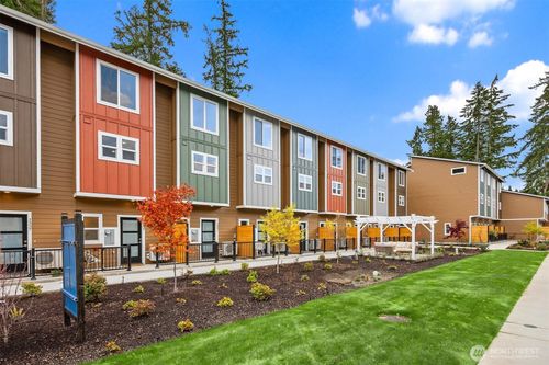 1341 Nolta Loop Ne, Bainbridge Island, WA, 98110-5537 | Card Image