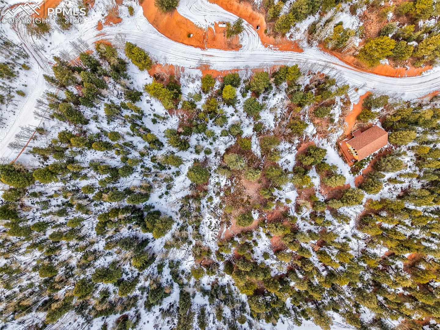 Land in Divide 4