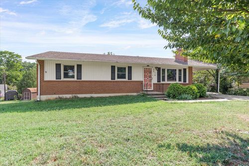 5514 Castle Rock Rd, Roanoke, VA, 24018-2816 | Card Image