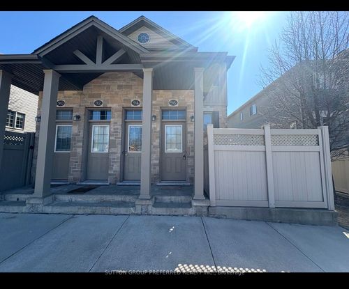 96-3200 Singleton Ave, London, ON, N6L0C7 | Card Image