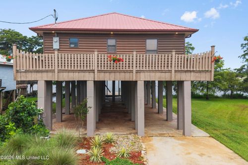 4205 Riverside Dr, Pearlington, MS, 39572-7771 | Card Image