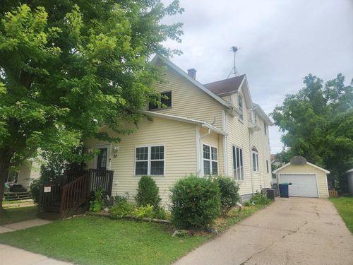 52 Center Street, North Fond Du Lac, WI, 54937 | Card Image
