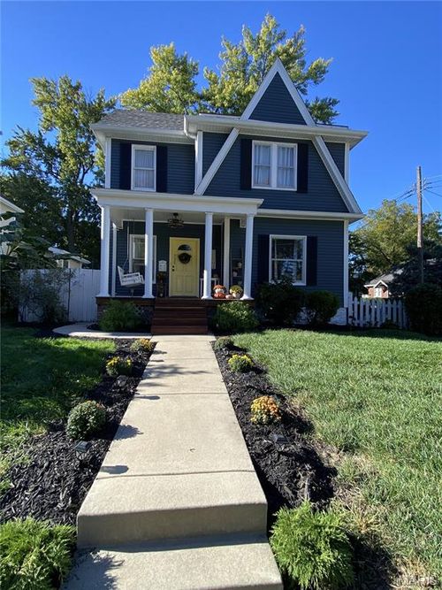 735 Jefferson St, Saint Charles, MO, 63301-2739 | Card Image
