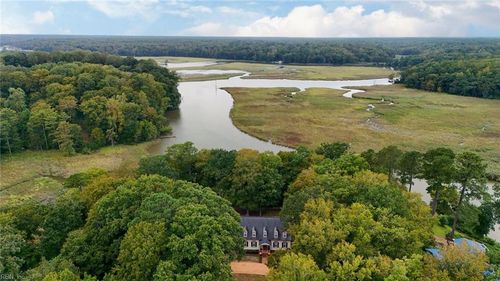 645 Tappahanna Hundred, Surry, VA, 23883-2917 | Card Image