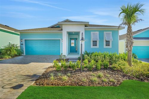 995 Fiesta Key Cir, LADY LAKE, FL, 32159 | Card Image