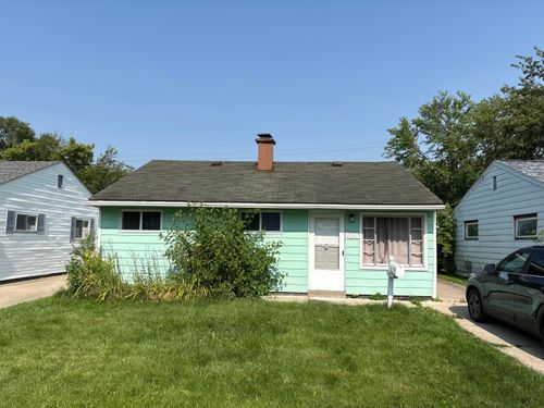 8241 Birch St, Taylor, MI, 48180-2307 | Card Image