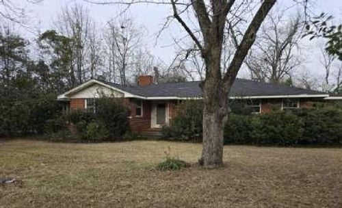 311 S 4th St, Tennille, GA, 31089-1227 | Card Image