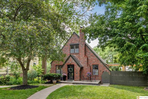 2518 N 56th St, Omaha, NE, 68104-4210 | Card Image