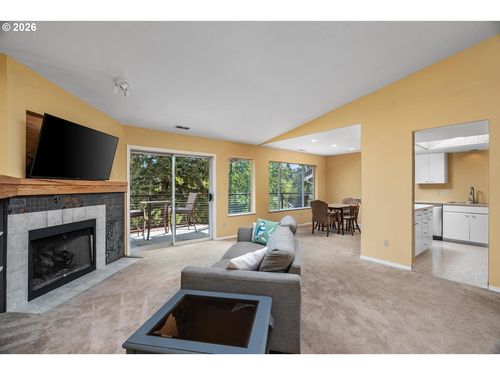 21-1840 Rees Hill Rd Se, Salem, OR, 97306-3413 | Card Image