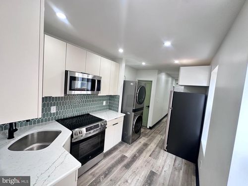 2539 N Marshall St, PHILADELPHIA, PA, 19133-2220 | Card Image