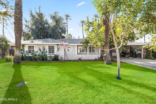 4631 E Pinchot Ave, Phoenix, AZ, 85018-6516 | Card Image