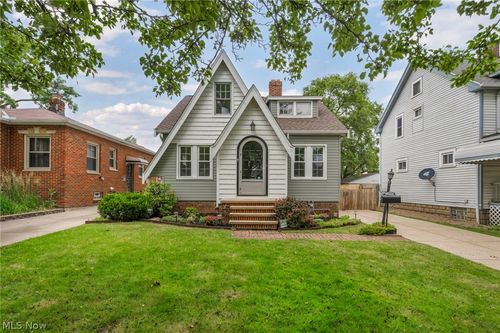 3326 Lincoln Avenue, Parma, OH, 44134 | Card Image