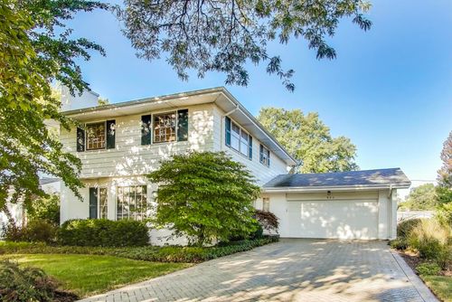 222 S Dwyer Ave, Arlington Heights, IL, 60005-1640 | Card Image