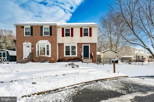 13 Courtney Ln, THORNDALE, PA, 19372-1071 | Card Image