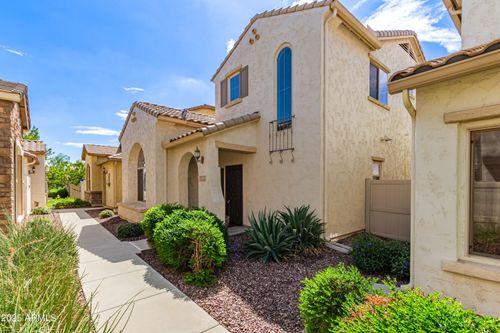 2143 W Le Marche Ave, Phoenix, AZ, 85023-7223 | Card Image
