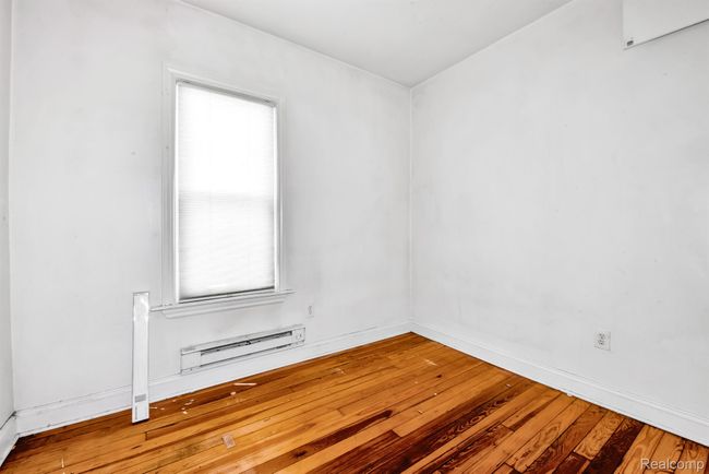 3164 Hanley St, Home with 0 bedrooms, 4 bathrooms and null parking in Hamtramck MI | Image 21