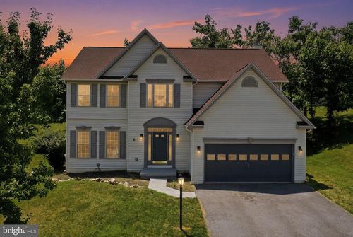 48 Lansing Ct, FALLING WATERS, WV, 25419-4212 | Card Image