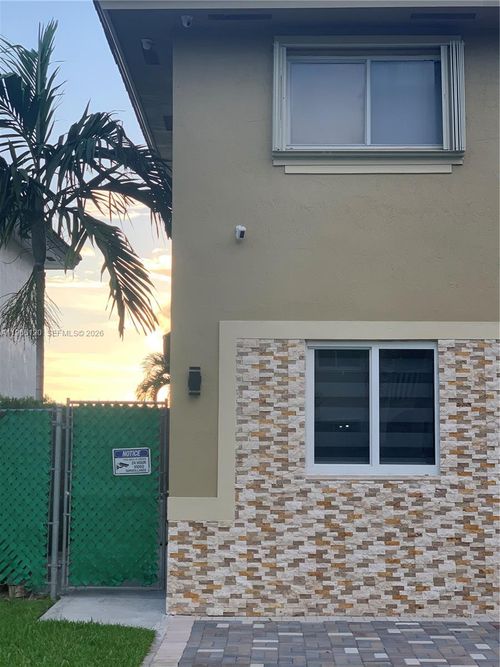 0-16121 Sw 141st Ave, Miami, FL, 33177-2064 | Card Image