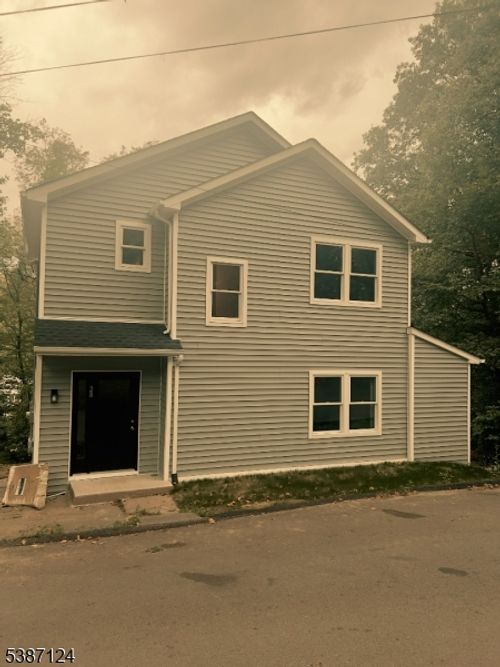 23 Estling Lake Rd, Denville, NJ, 07834-1916 | Card Image