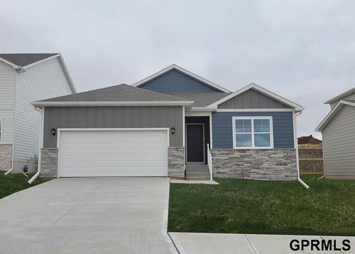 16406 Davidson Street, Bennington, NE, 68007 | Card Image