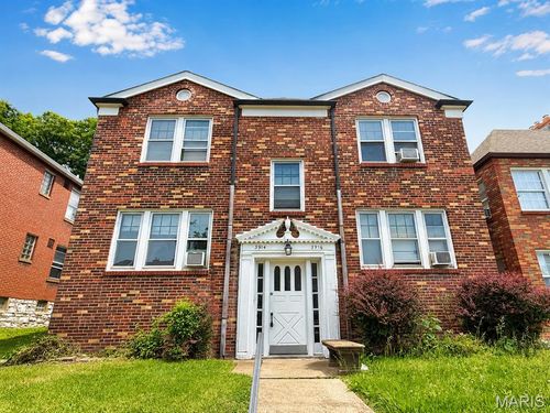 3914 Chippewa St, Saint Louis, MO, 63116-3612 | Card Image