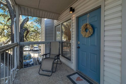 apt-203-802 S 1st St, Austin, TX, 78704-1623 | Card Image